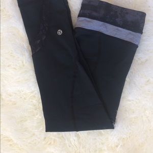 Lululemon Run:Crop ll Block-it Pocket